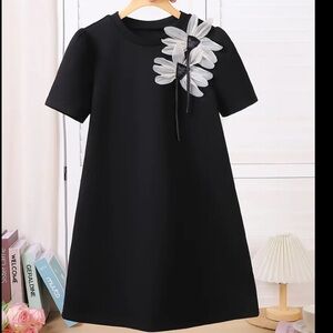 NWT🤍 Classic girls dress🤍 girls size 11-12 years